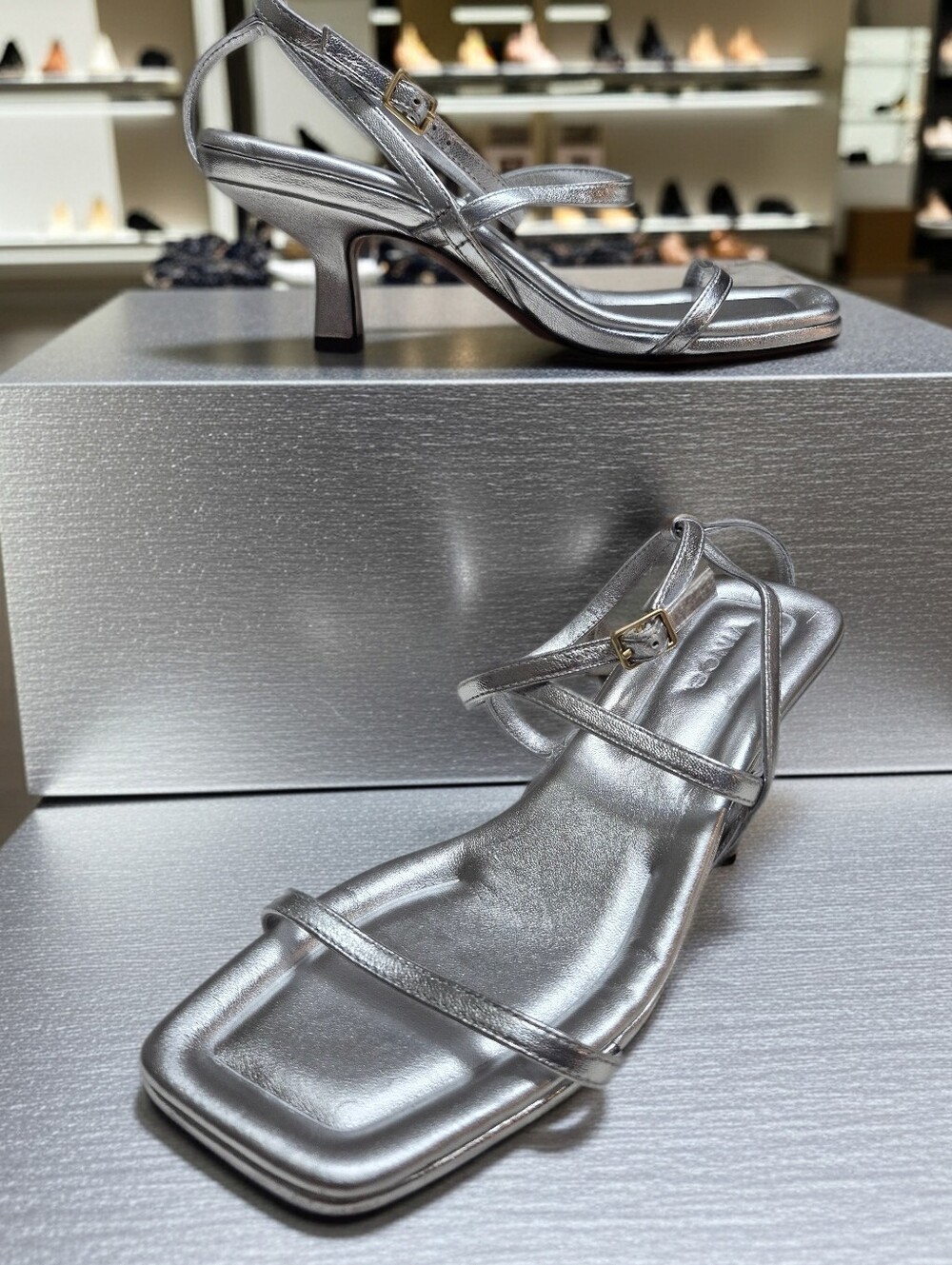 VINCE Callie Women's Sz 6 Kitten Heel Silver Sandals New $295